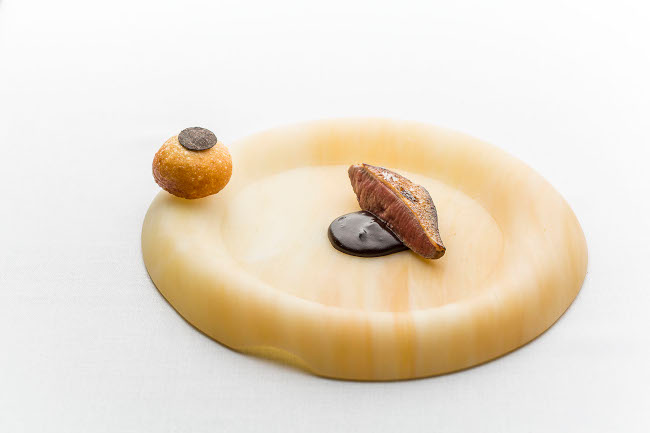 [Img #19317]Pichón con cacao. Juan Carlos Padrón.